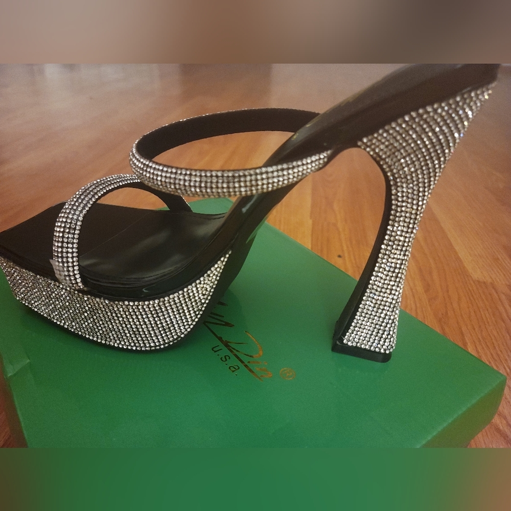 COPY - New Rhinestone Platform Heels - Picture 7 of 8